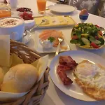 Bed & Breakfast Ahoi 3*