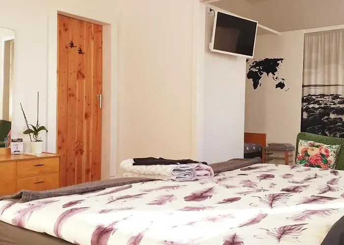 Ahoi Bed & Breakfast 3*